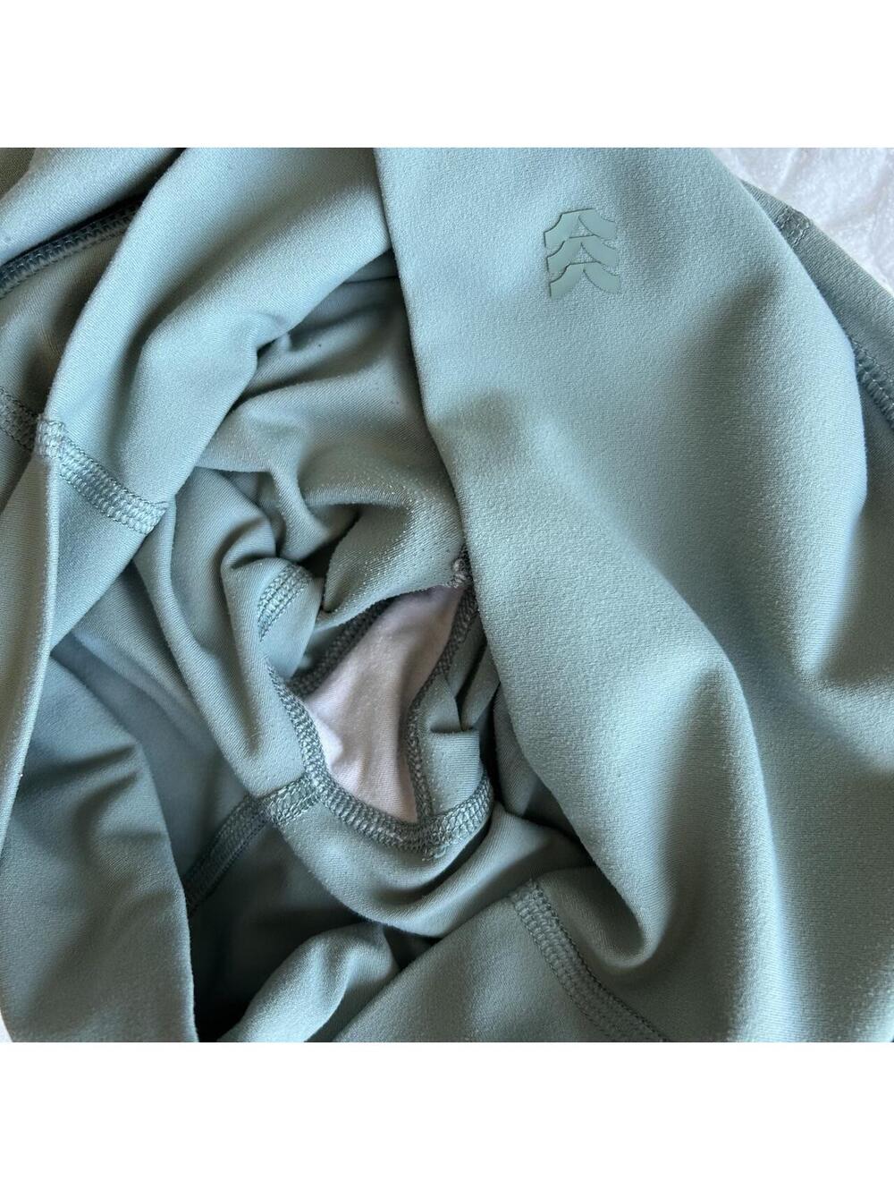 All in motion Everyday Soft Wide High Rise 3/4 Length Leggings in Sage Green - Picture 4 of 6